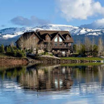 West of Yellowstone luxury waterfront lodge in Island Park, Idaho