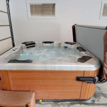 Another amenity offered in this cabin is the great hot tub you can enjoy here.