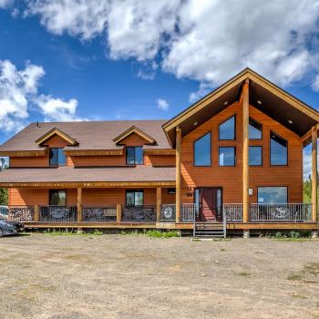 Front View of Moose Hollow