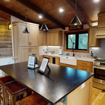 Large spacious kitchen.