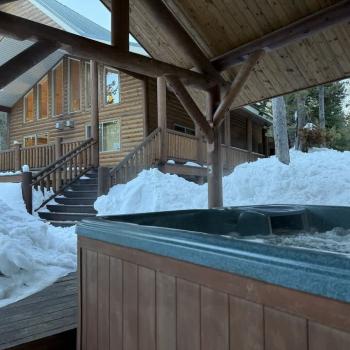 Welcome to Huckleberry Lodge, we look forward to you coming to stay.