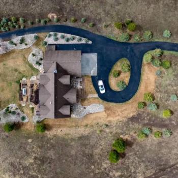 Aerial view of the cabin.