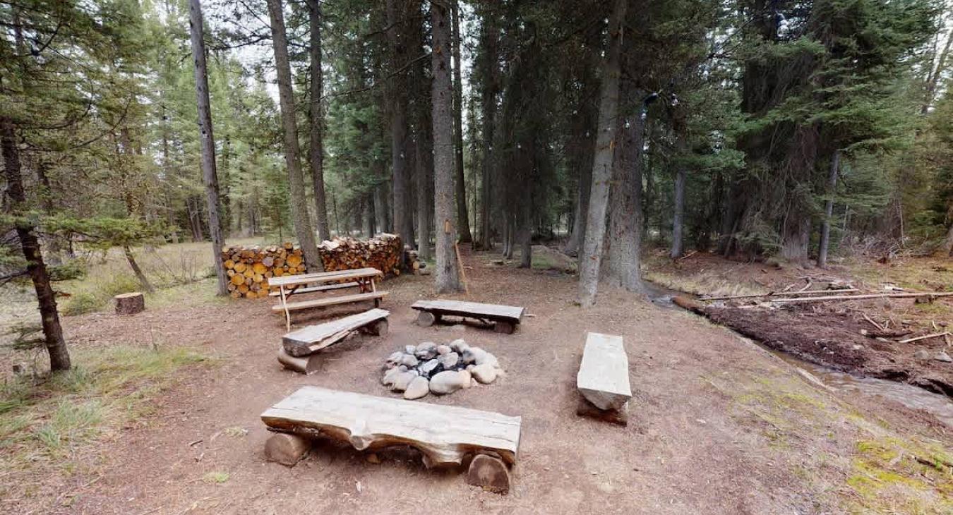 A firepit is located outside, make sure to bring your own wood.