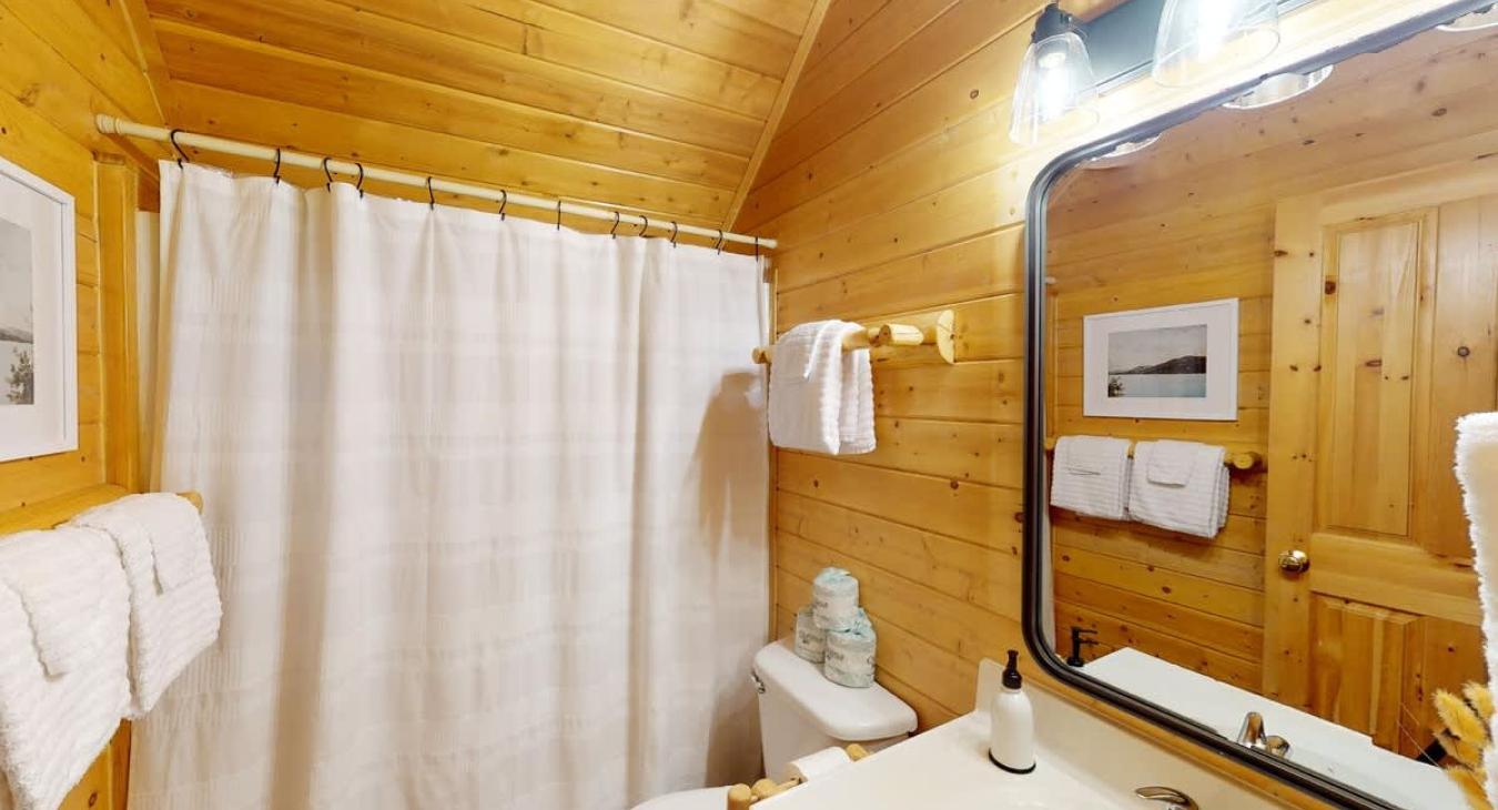 Fresh clean towels are provided to you during your stay.