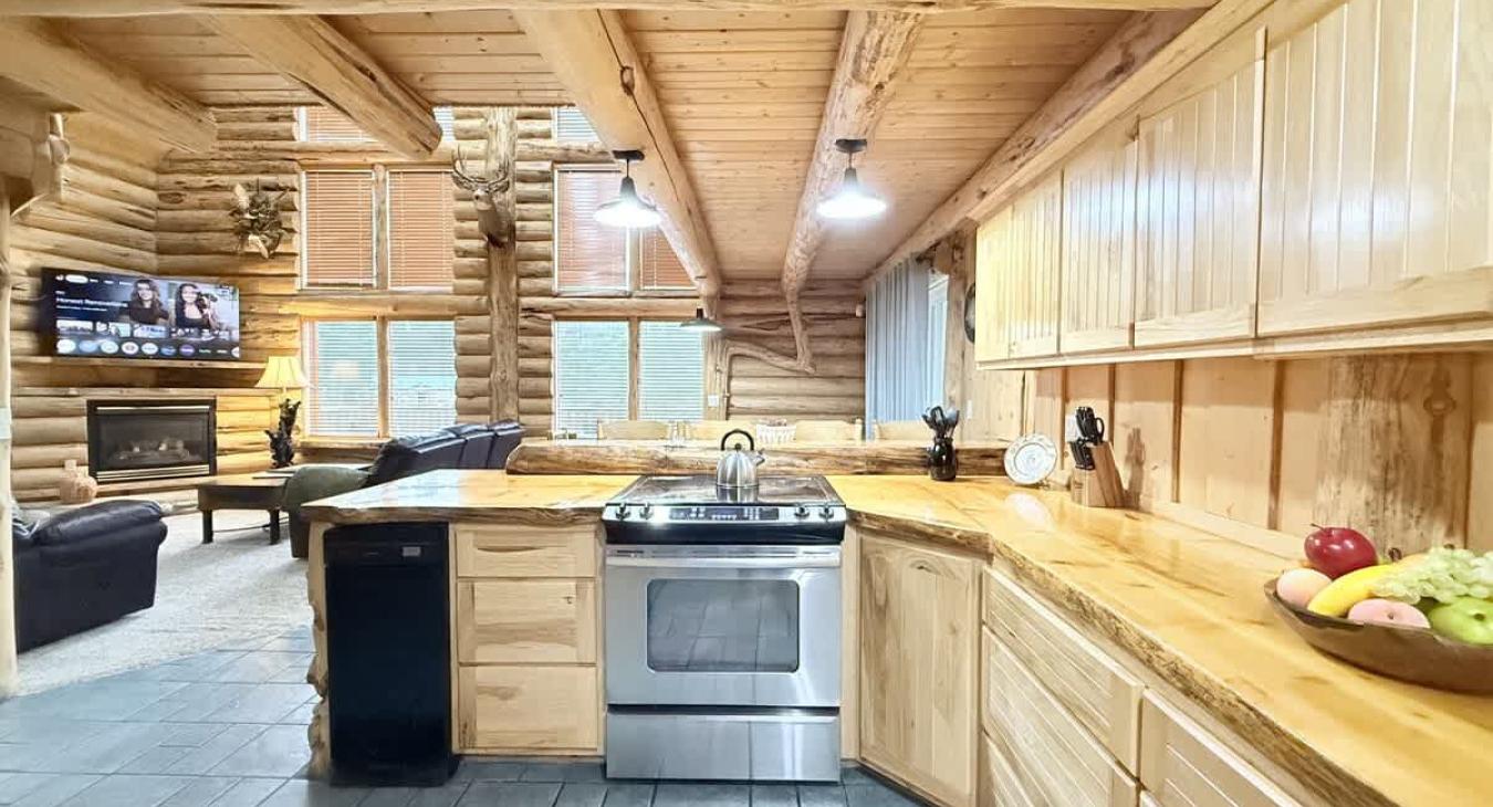 The kitchen has everything you need to make home cooked meals