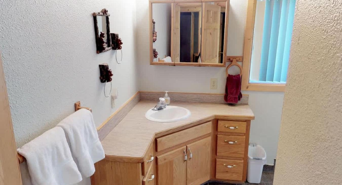 Fresh clean towels are provided to everyone during your stay.