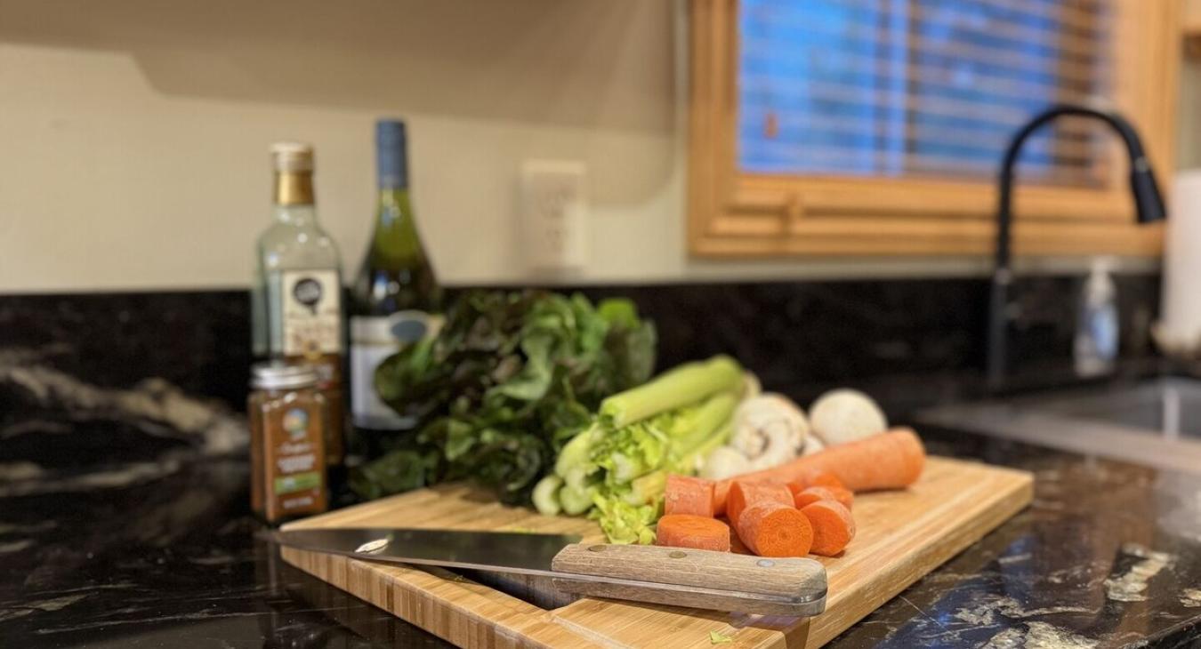 Prepare a cozy meal during your stay in the fully equipped kitchen.