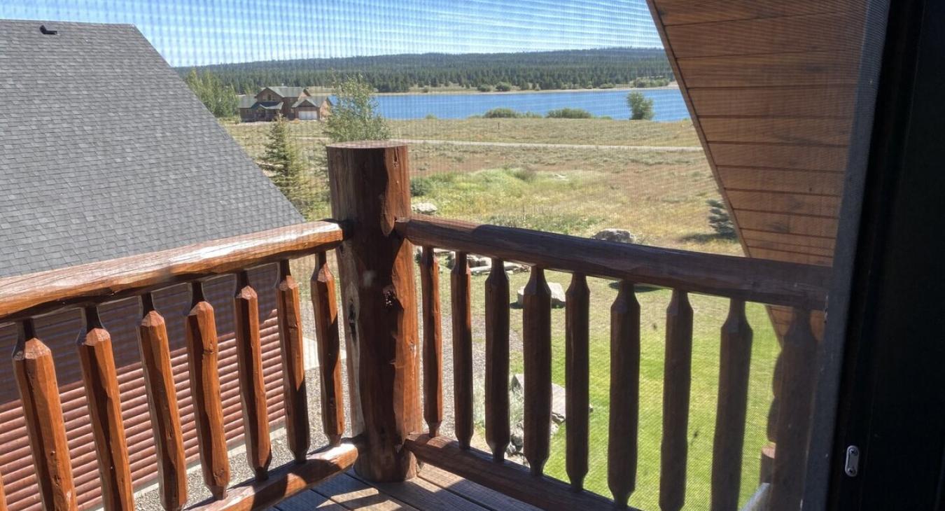 This room also has access to the deck to enjoy the outdoor landscape Island Park has to offer.