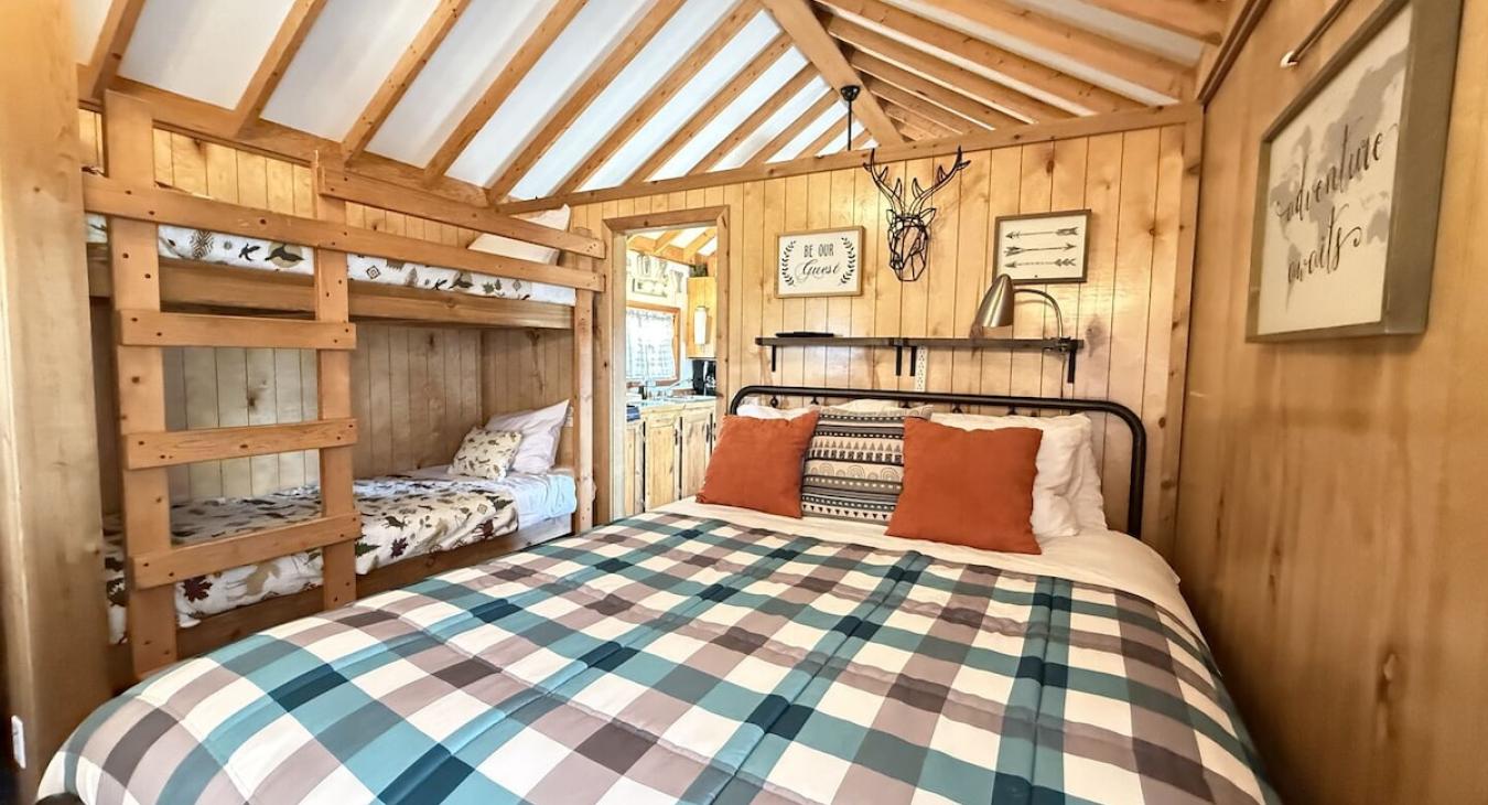 Main bed is a Queen perfect for 2 people.