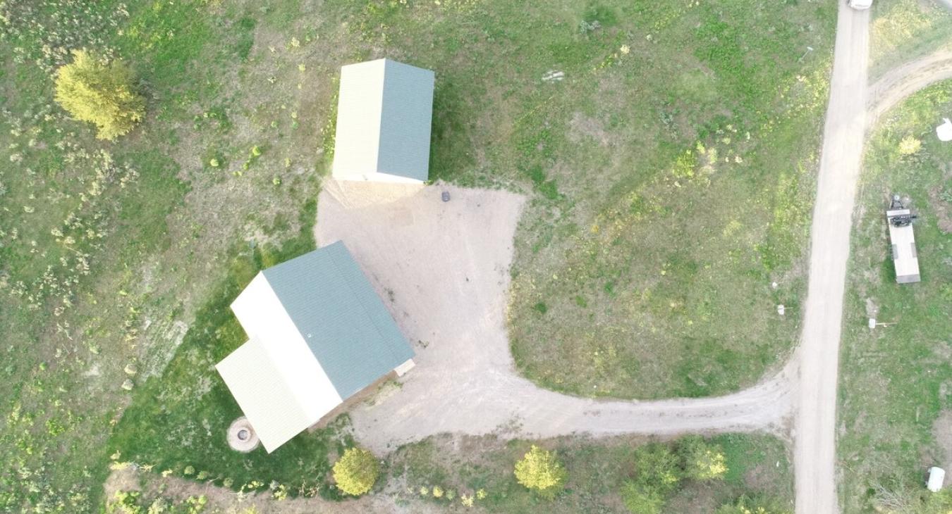 40 MIN to YNP | Fire Pit | Sleeps 7
