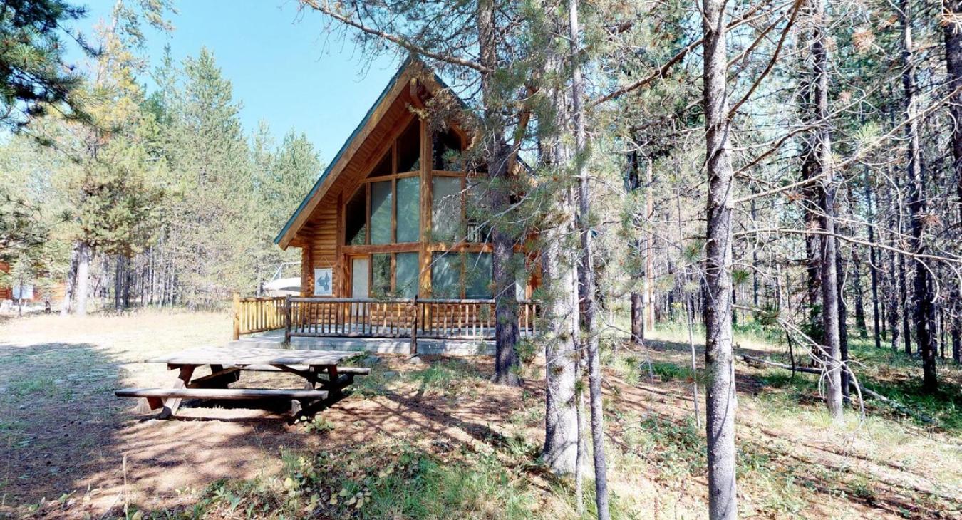 We hope you enjoy your stay at Lone Star Retreat.