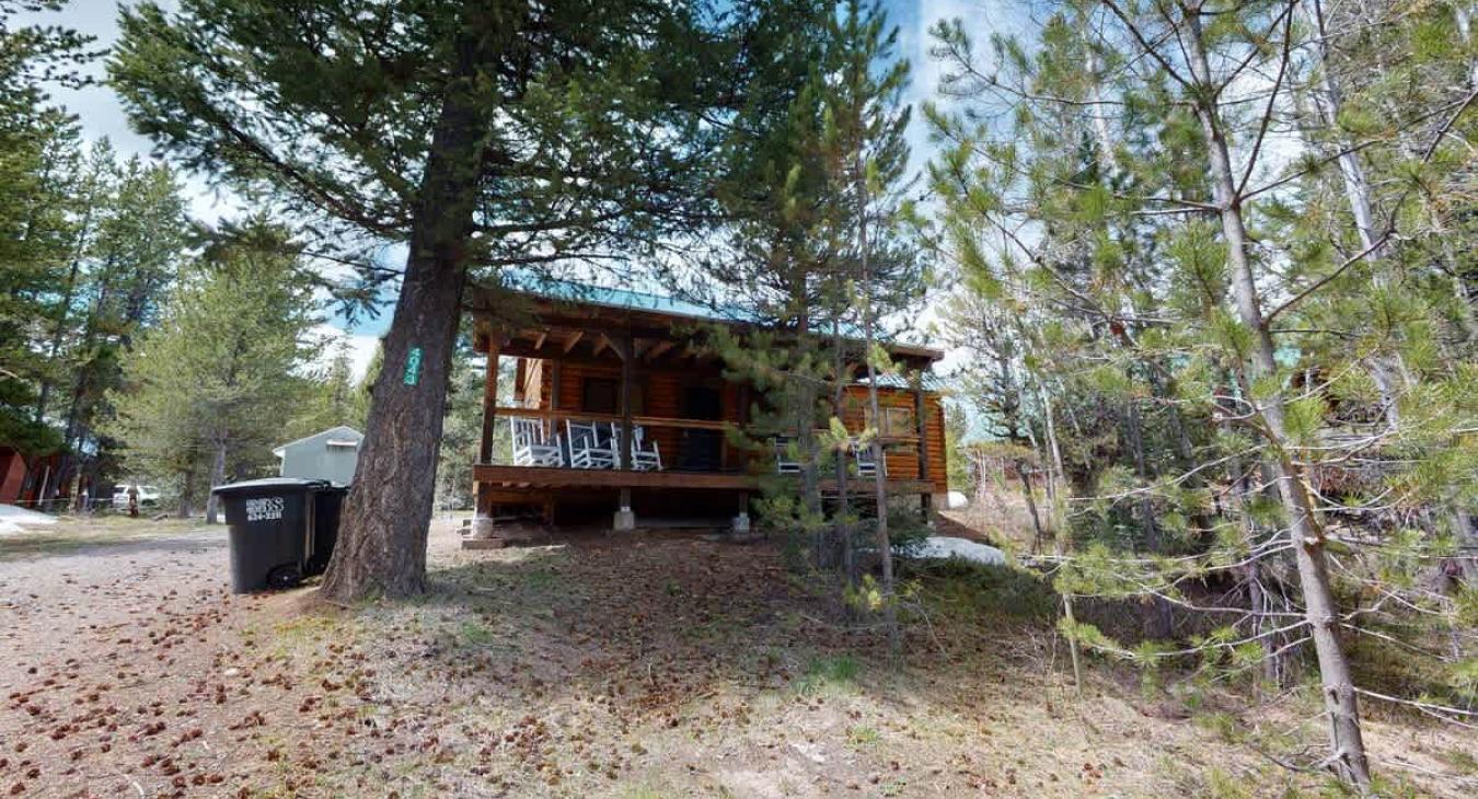 Little Timber Inn is nestled in the trees.