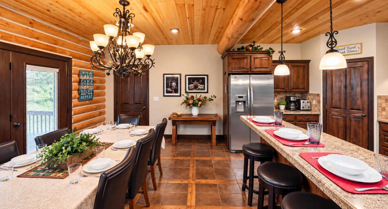 The kitchen and dining area flow seamlessly together. Perfect if you are planning on hosting a big meal during your stay.