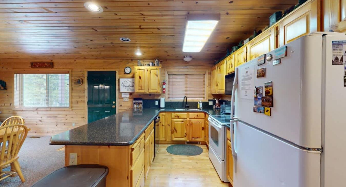 The perfect kitchen for that home cooked meal.
