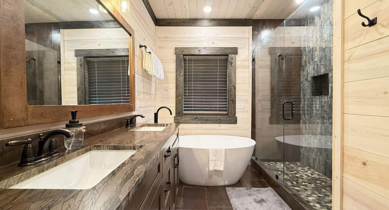 Toilet closet and the deluxe master shared bathroom.