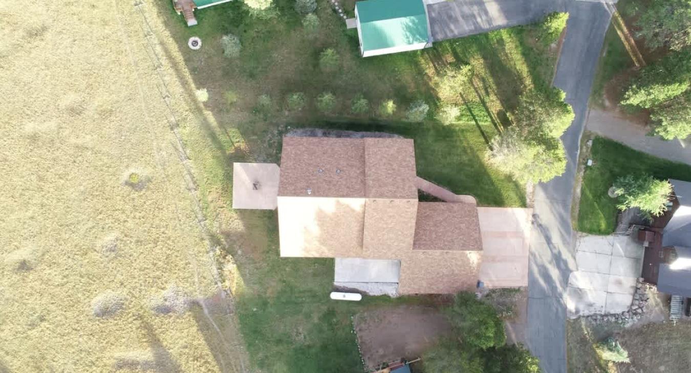 Aerial view of the cabin.