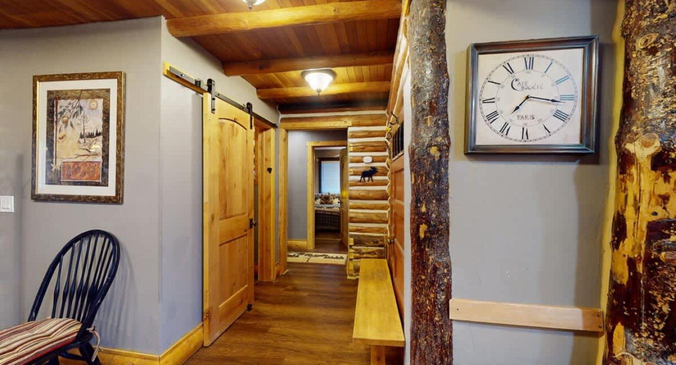 Access to bedrooms through here.