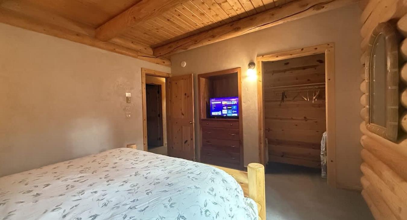 Lots of space to store your belongings during your stay.