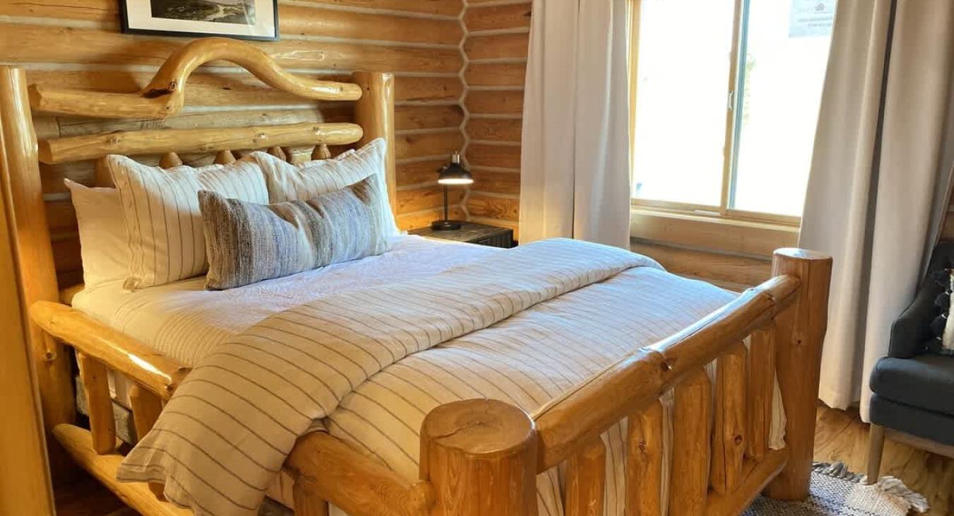 Lots of natural light flows into the room from the window.