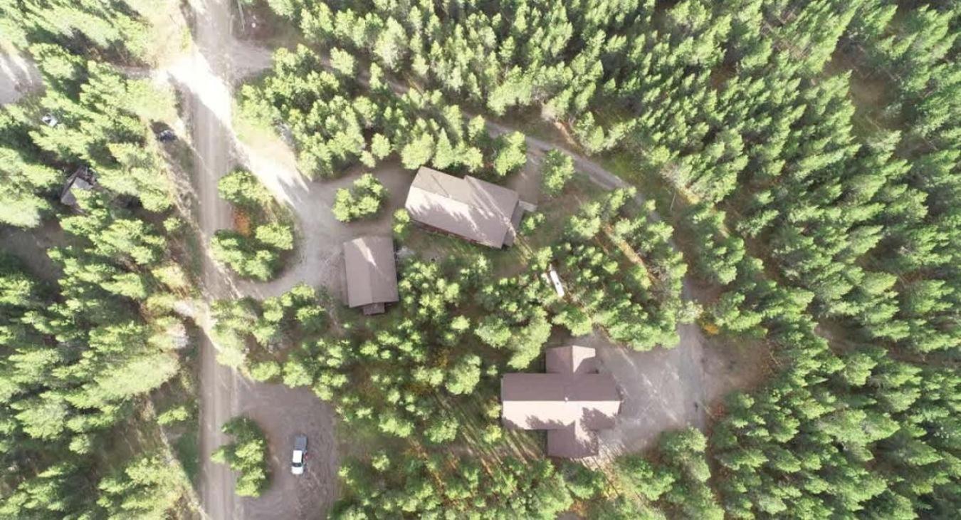 Aerial view of Huckleberry Retreat.