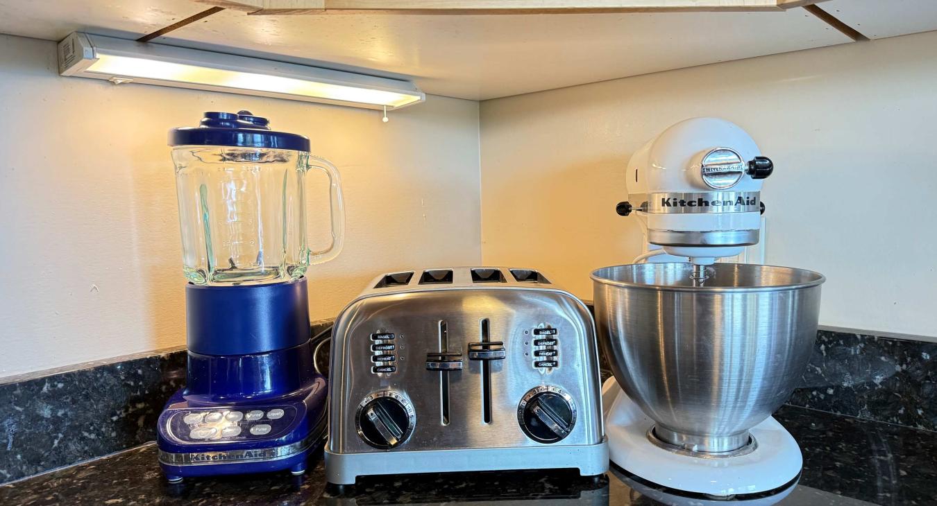 From morning smoothies to baking, top-tier kitchen tools like a KitchenAid mixer and blender are ready for your culinary creations.