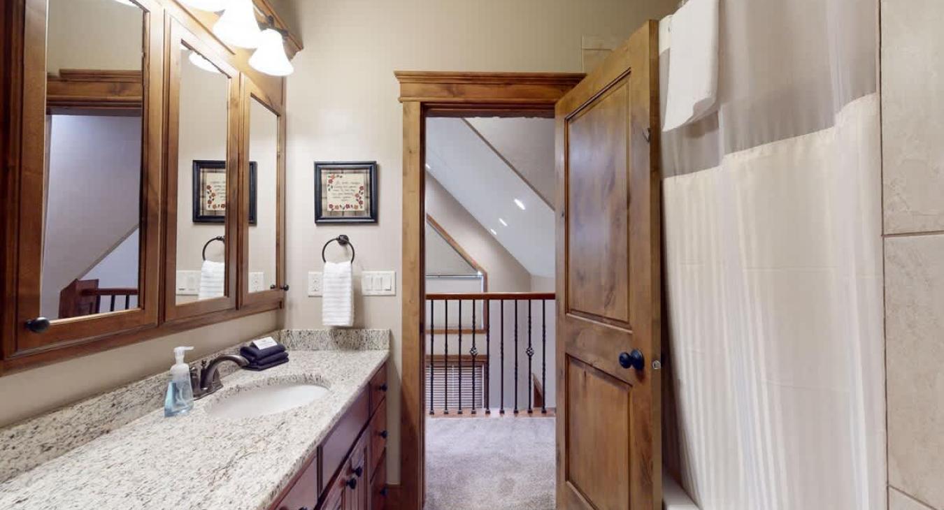 Fresh clean towels are provided to you during your stay.