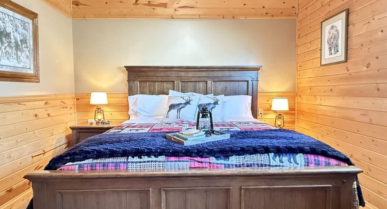 This room is perfect for 2 people.