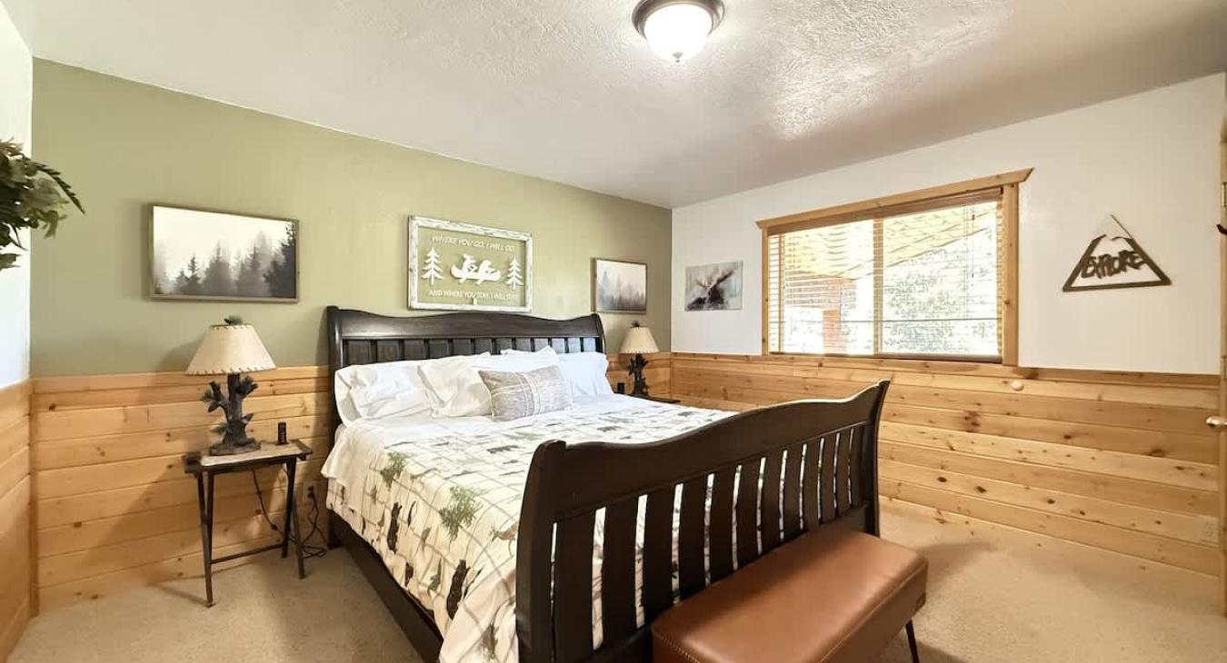 Master king bedroom located on the main level.