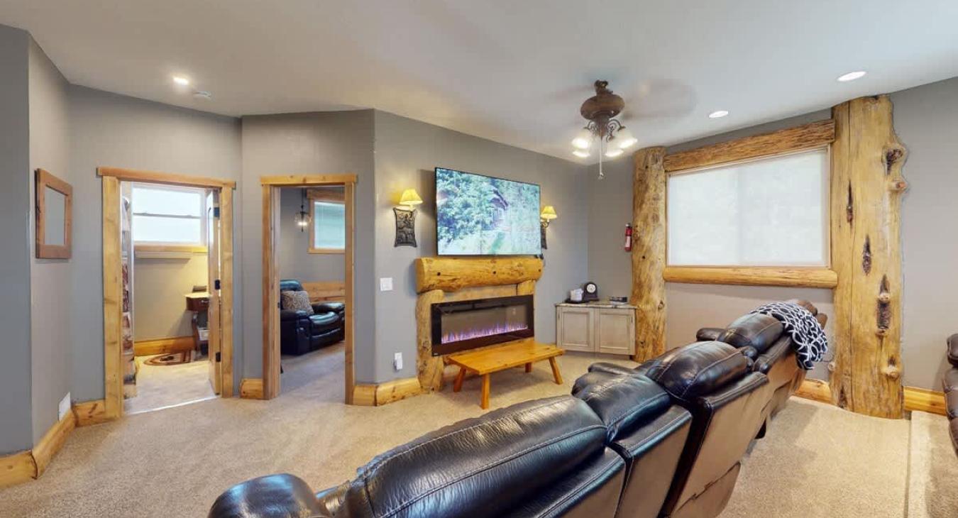 Perfect room for a movie night with everyone.