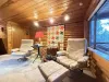 Living room with seating for everyone.