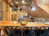 The perfect kitchen to cook a home cooked meal.